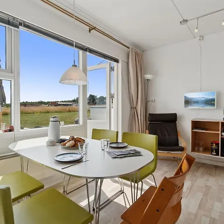 Mia - 200m From The Sea By Interhome *